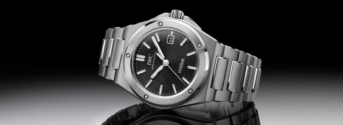 IWC SCHAFFHAUSEN REVISITS GÉRALD GENTA'S ICONIC DESIGN WITH THE NEW INGENIEUR AUTOMATIC 40