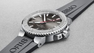 Oris Aquis Date Relief Automatic