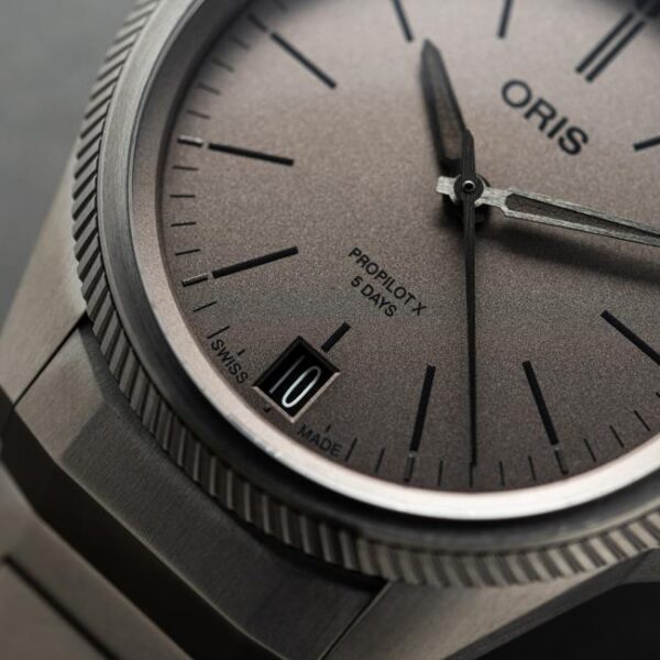 Oris Calibre 400 Automatic