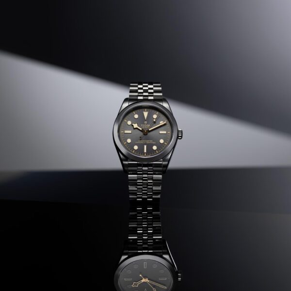 Tudor Black Bay 39