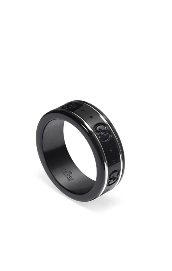 Gucci Icon thin band in 18kt white gold and black synthetic corundum